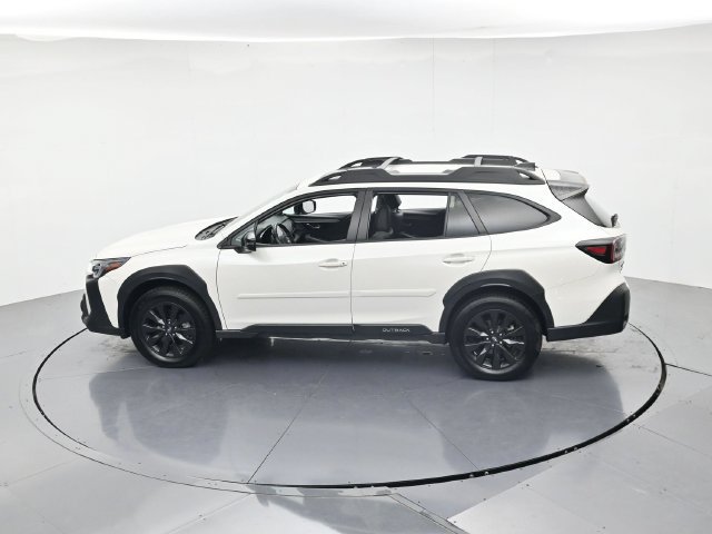 Used 2025 Subaru Outback Onyx Edition XT AWD/4WD image 43