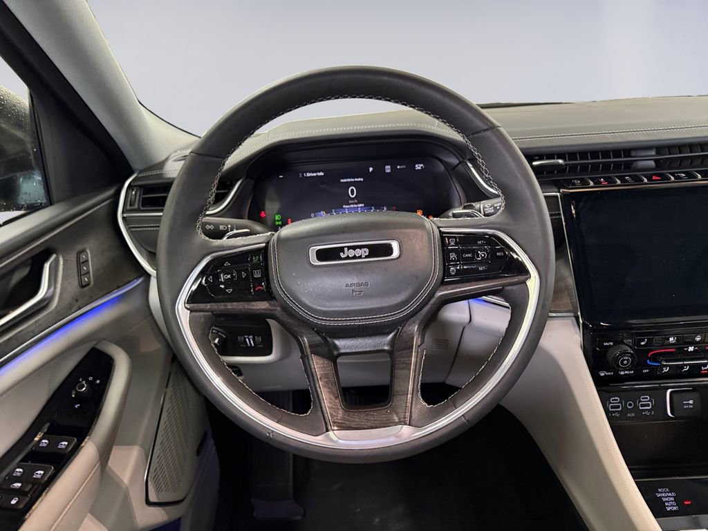 Used 2023 Jeep Grand Cherokee L Overland image 14