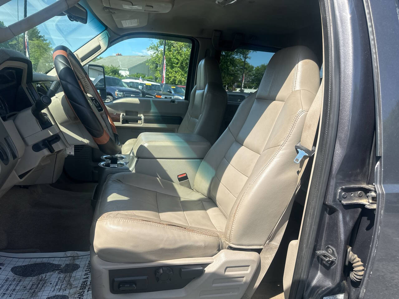 Used 2008 Ford F250 Lariat AWD/4WD image 8