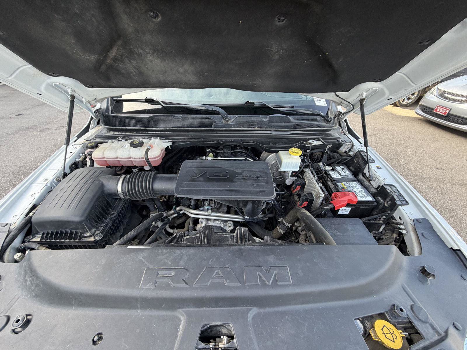 Used 2023 RAM 1500 Laramie AWD/4WD image 23