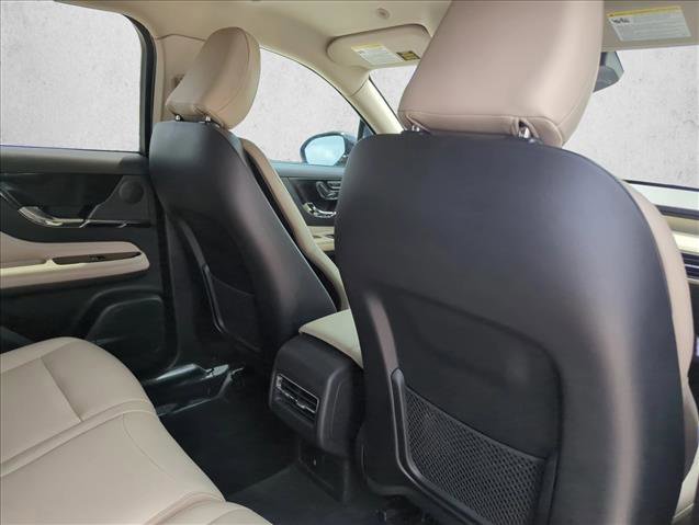 Used 2025 Lincoln Corsair FWD image 23