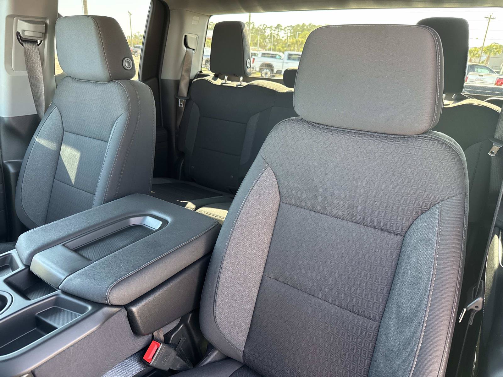 New 2026 GMC Sierra 1500 Elevation w/ LPO, Elevation Black Package AWD/4WD image 25