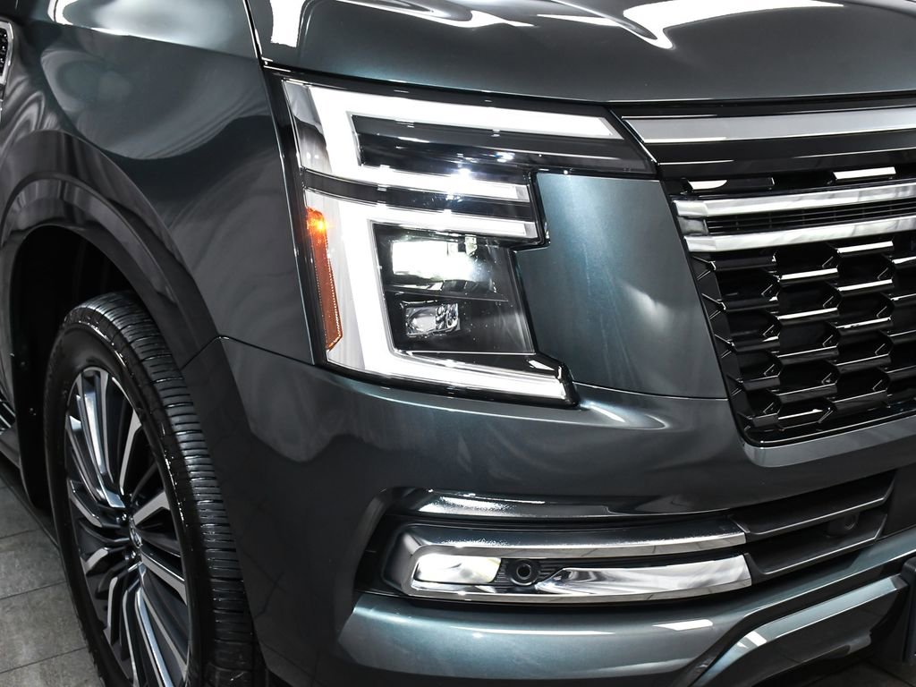 Used 2025 Nissan Armada Platinum Reserve AWD/4WD image 78