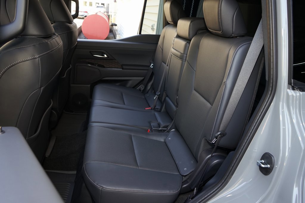 Used 2025 Lexus GX 550 image 22
