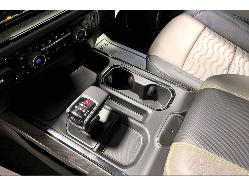 Used 2026 Chevrolet Silverado 1500 ZR2 image 18