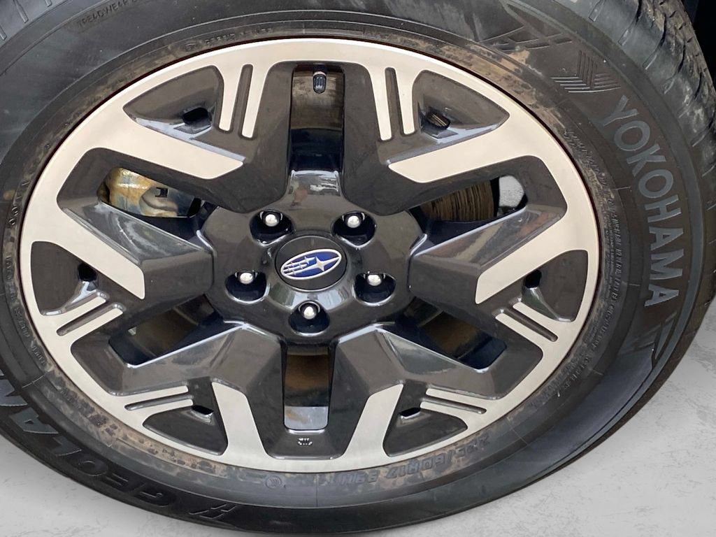 Certified 2025 Subaru Forester Premium AWD/4WD image 26