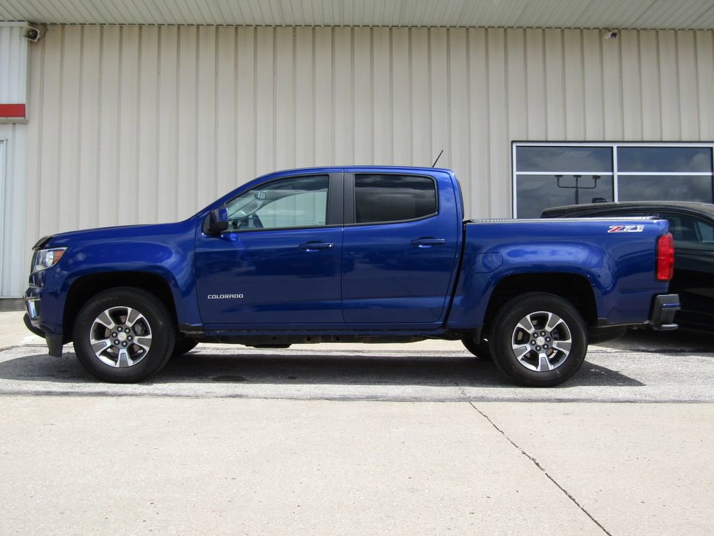 Used 2016 Chevrolet Colorado Z71 AWD/4WD image 11