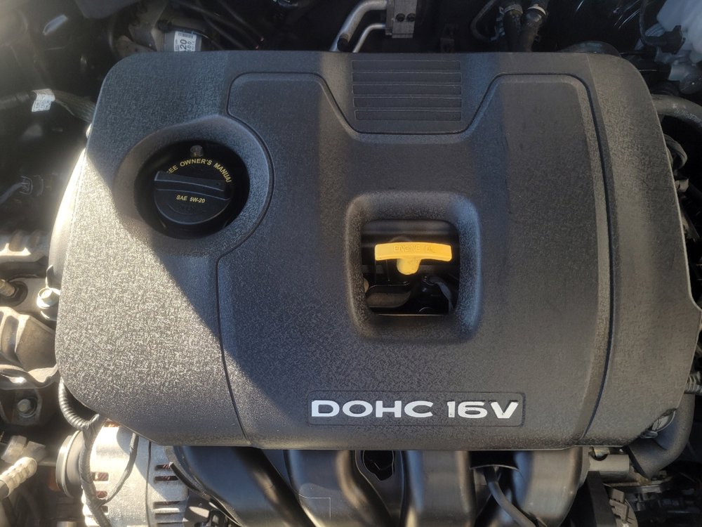 Used 2018 Hyundai Elantra SE w/ Cargo Package image 30