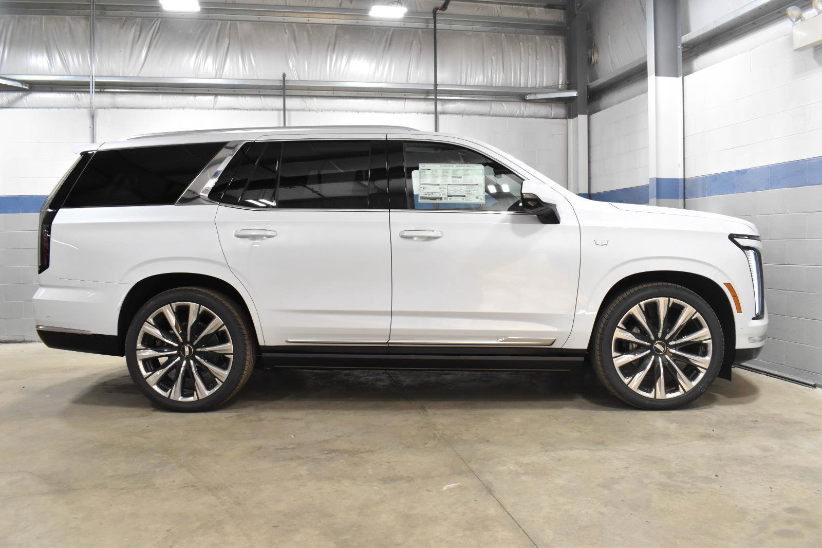 New 2026 Cadillac Escalade Luxury w/ Touring Package image 18