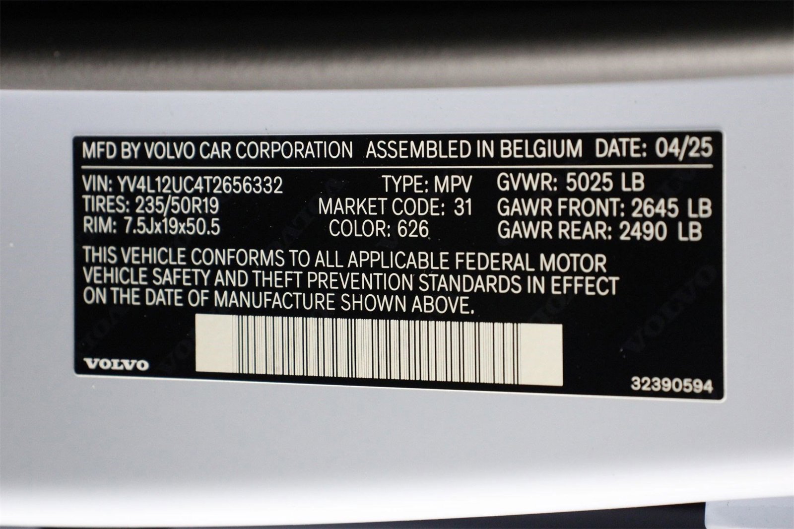 New 2026 Volvo XC40 B5 Plus w/ Protection Package Premier image 17