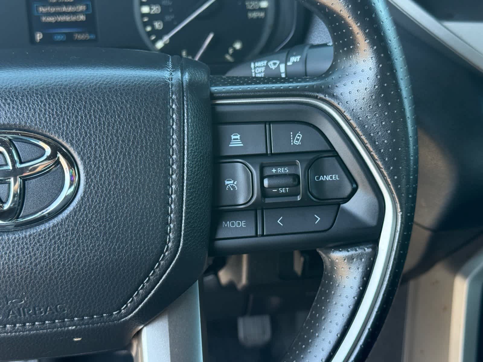 Used 2025 Toyota Tundra SR5 AWD/4WD image 18