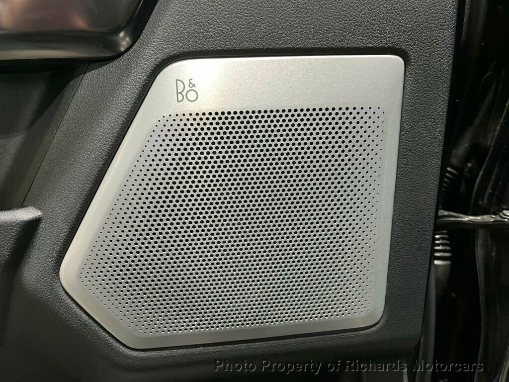 Used 2026 Ford F250 Platinum w/ FX4 Off-Road Package image 17