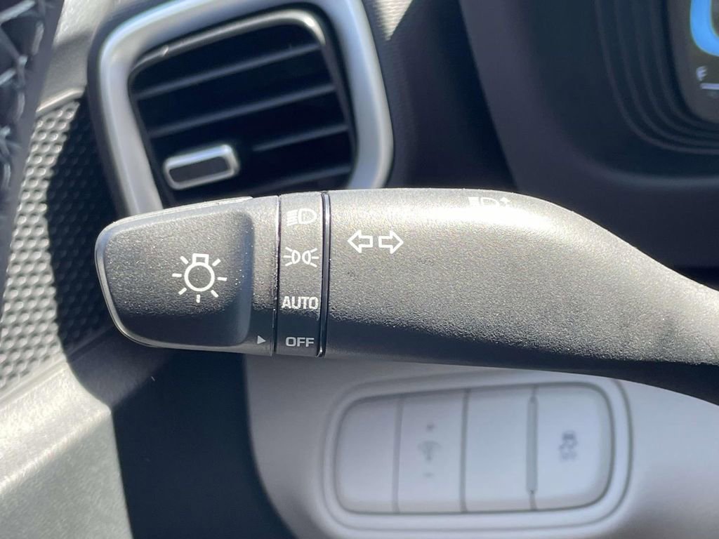 New 2026 Hyundai Venue SEL image 22