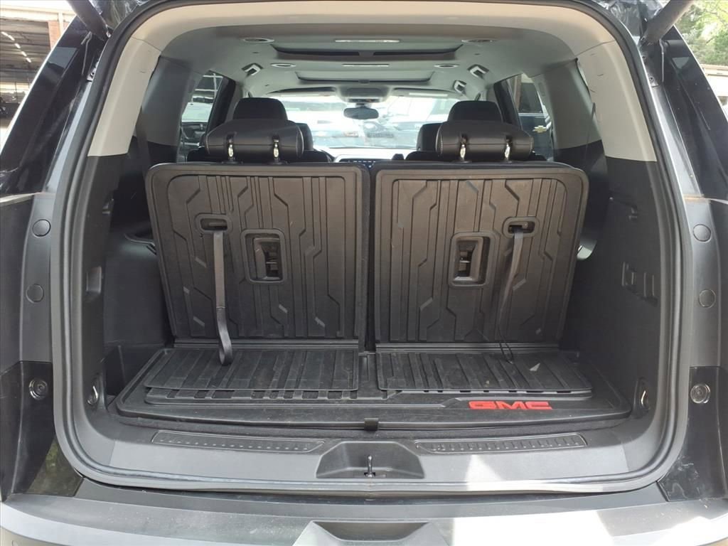 Used 2023 GMC Acadia SLT w/ Elevation Edition image 34