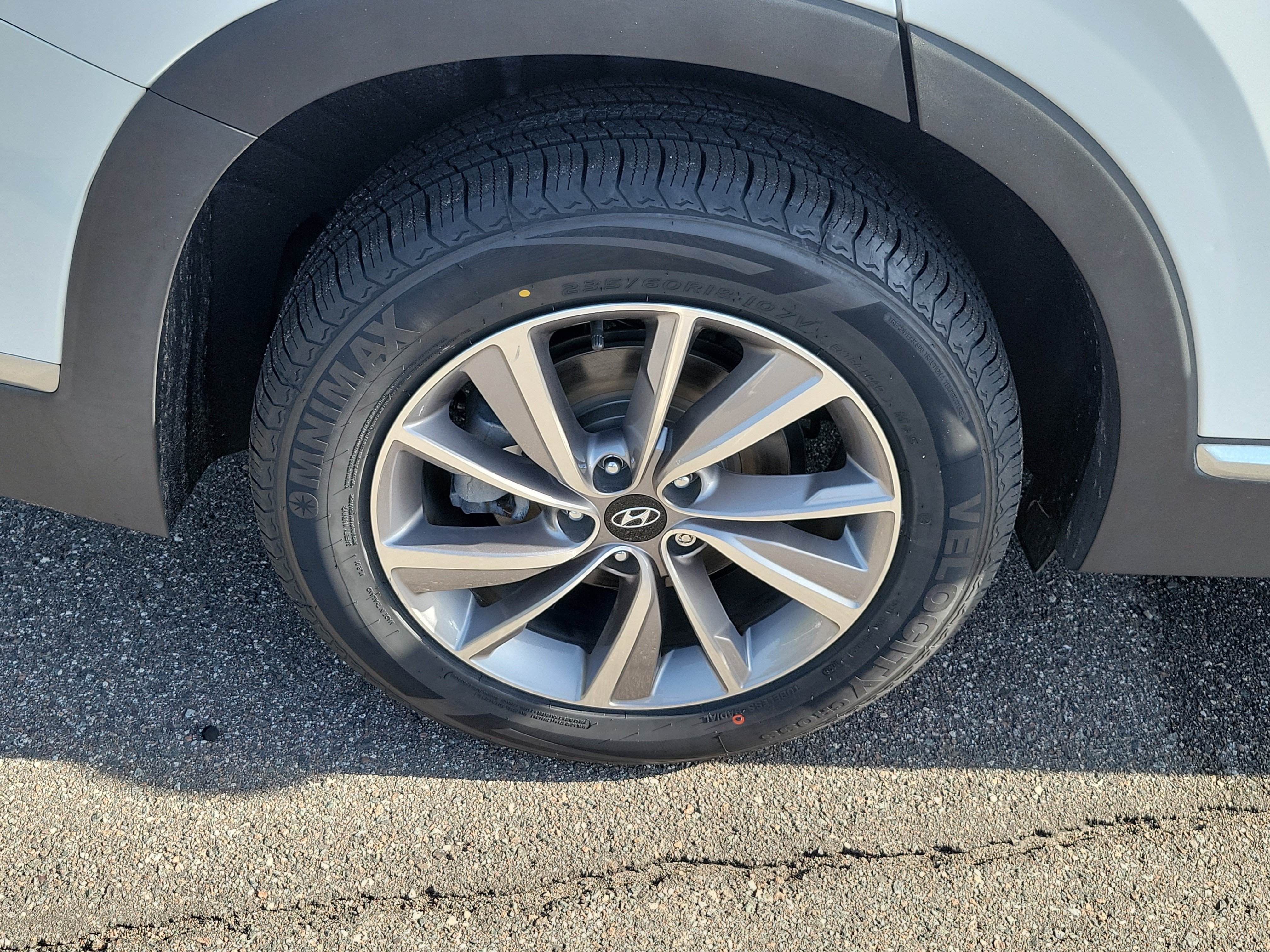 Used 2020 Hyundai Santa Fe SEL w/ Convenience + Premium Package FWD image 42