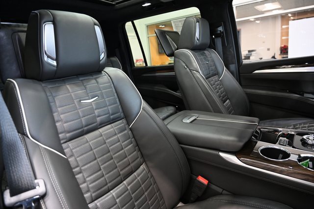 Used 2025 Cadillac Escalade ESV Sport Platinum w/ LPO, Floor Liner Package image 12