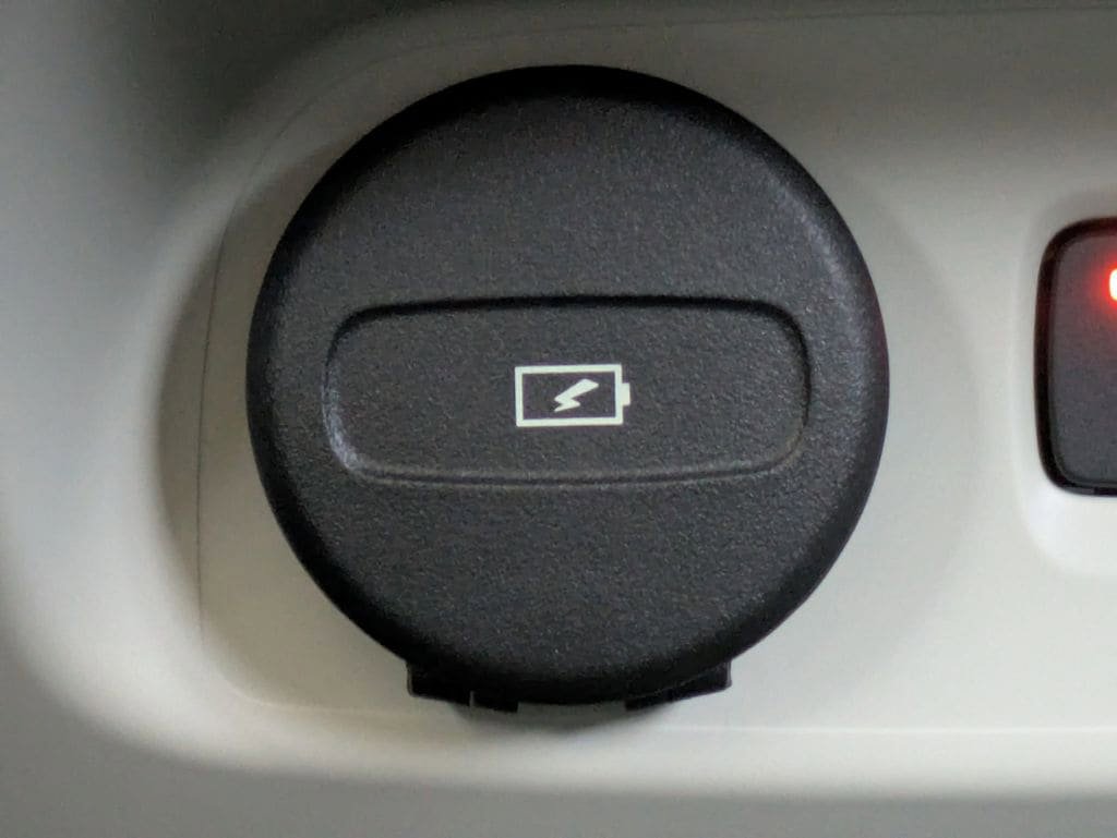 New 2026 Volvo XC40 B5 Ultra w/ Protection Package Premier AWD/4WD image 18