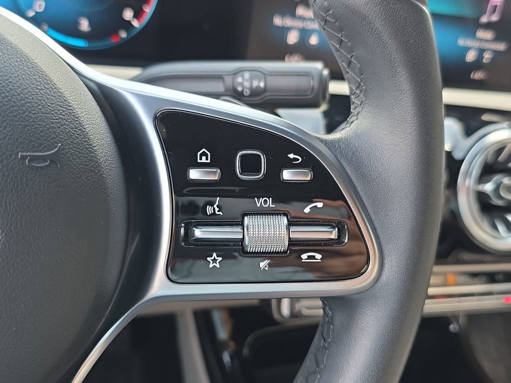 Certified 2022 Mercedes-Benz A 220 image 20