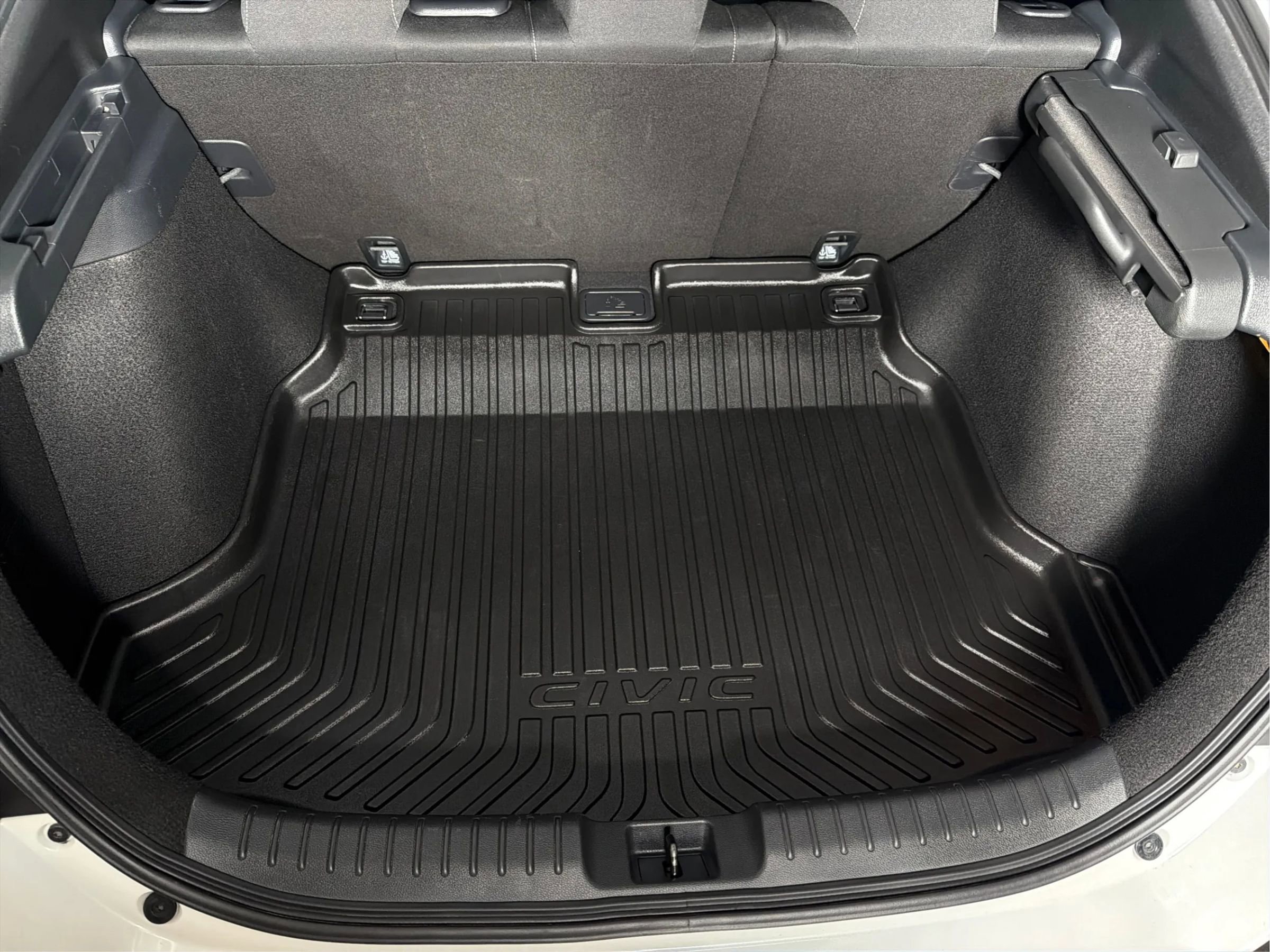 Used 2019 Honda Civic EX image 11