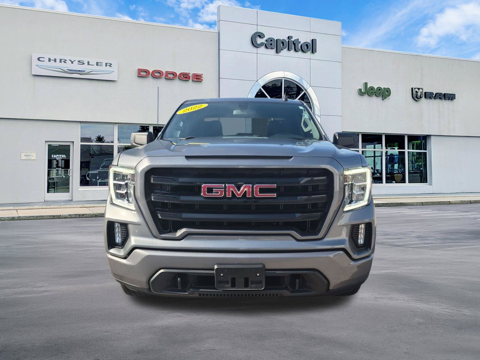 Used 2022 GMC Sierra 1500 Elevation AWD/4WD image 8
