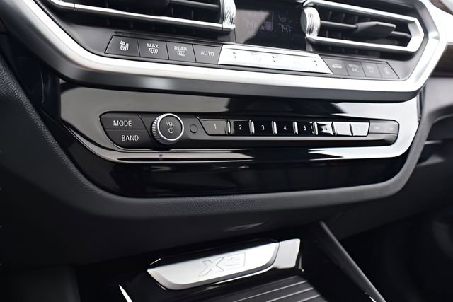 Used 2023 BMW X3 xDrive30i w/ Premium Package w/ZPA image 31