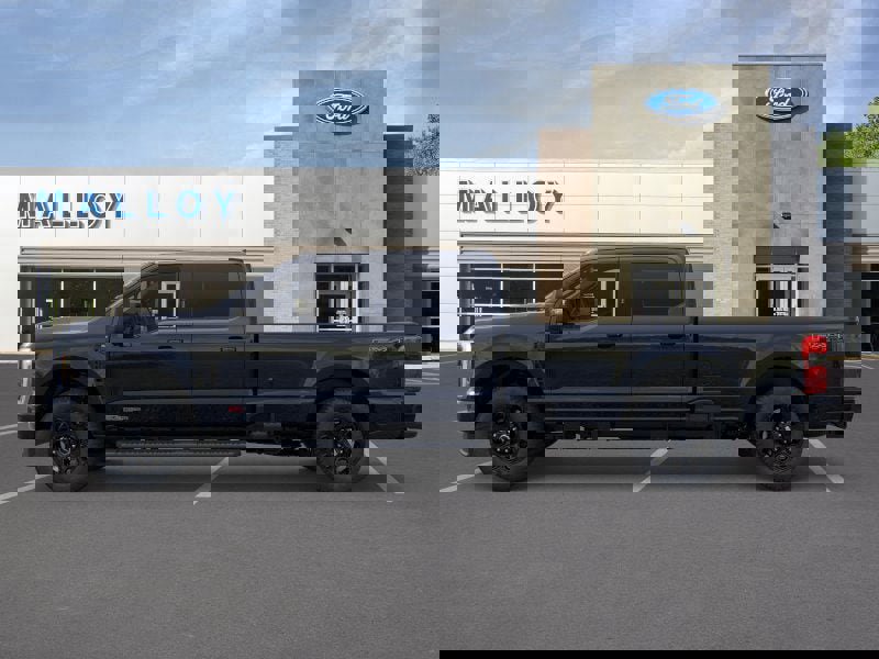New 2025 Ford F350 XLT w/ Black Appearance Package image 5