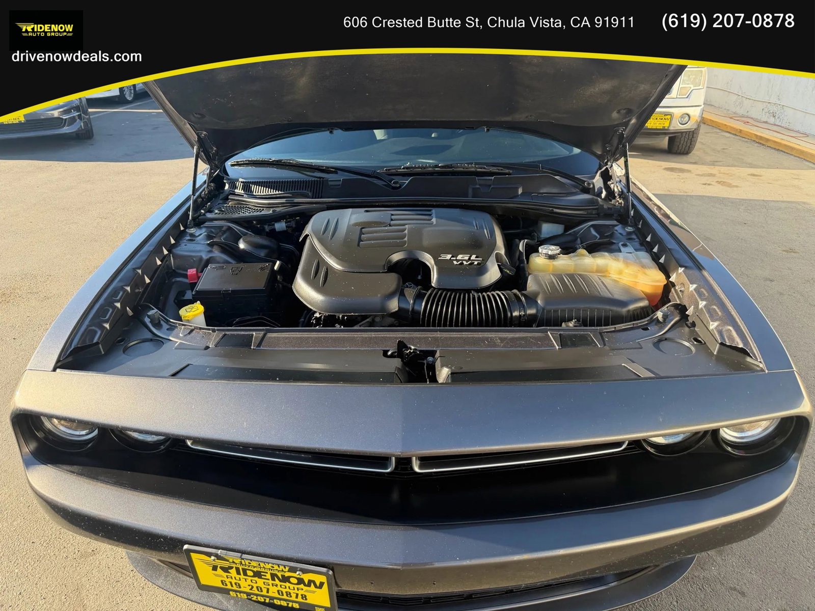 Used 2019 Dodge Challenger SXT image 27