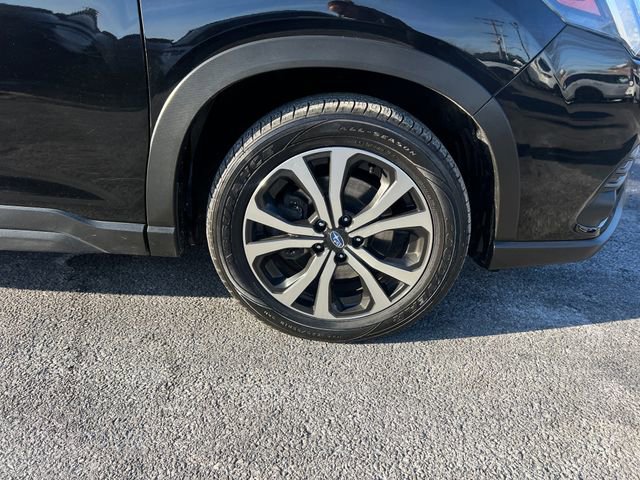 Used 2022 Subaru Forester Limited image 11