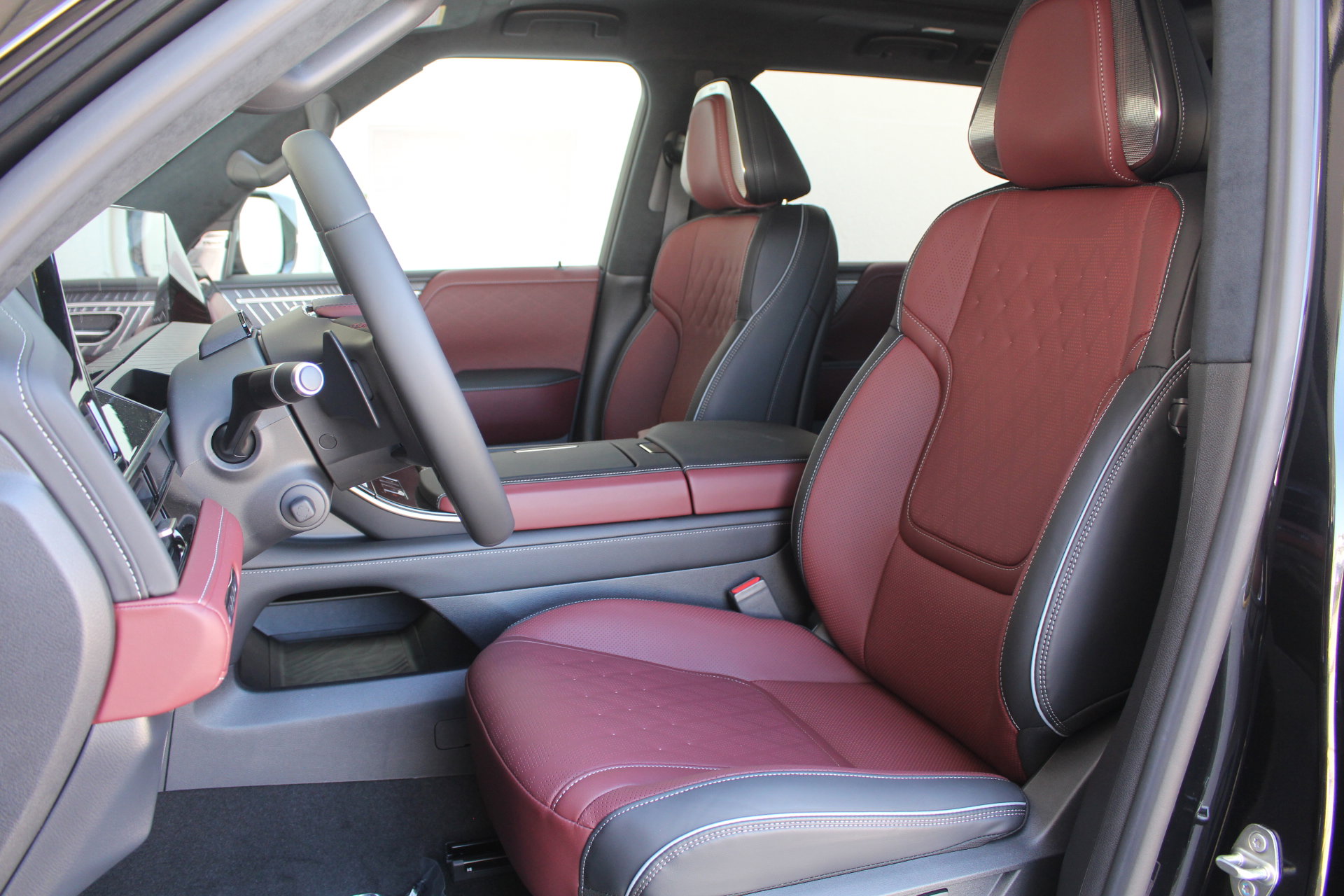 New 2026 INFINITI QX80 Autograph image 13