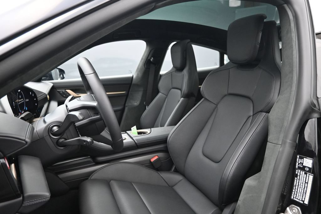 New 2026 Porsche Taycan Turbo S AWD/4WD image 5