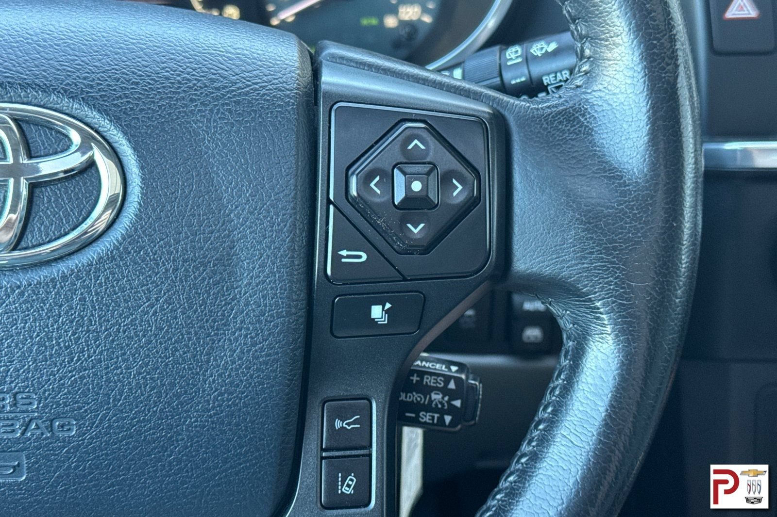 Used 2019 Toyota Sequoia Platinum AWD/4WD image 31