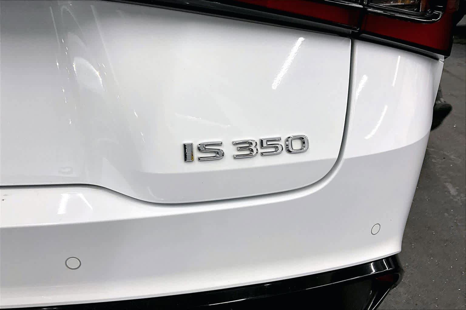 Used 2023 Lexus IS 350 F Sport w/ Accessory Package RWD image 9