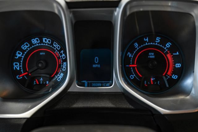 Used 2010 Chevrolet Camaro SS w/ LPO, Ground Effects Package RWD image 20