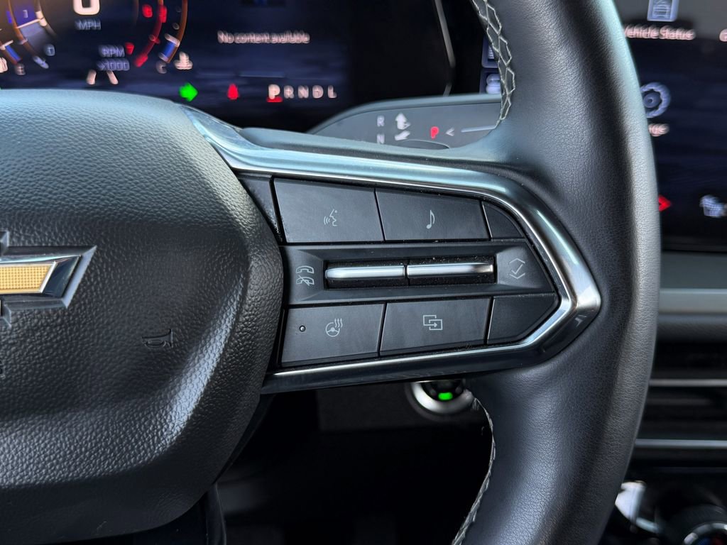 Used 2024 Chevrolet Traverse LT image 30