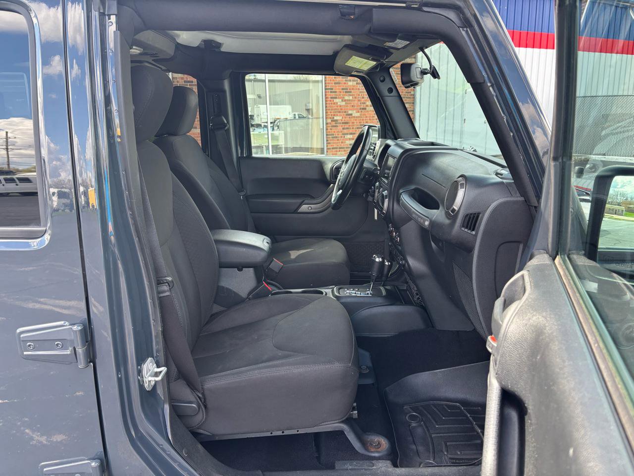 Used 2018 Jeep Wrangler Unlimited Sport S image 14