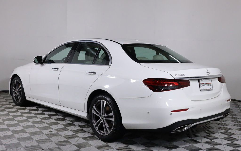 Certified 2022 Mercedes-Benz E 350 4MATIC Sedan image 4