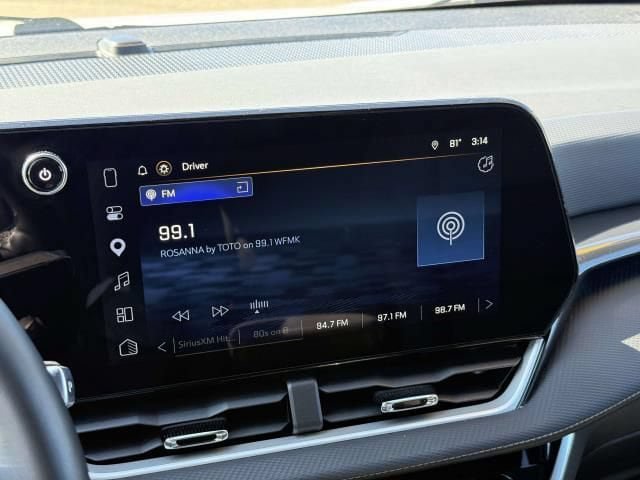 Used 2026 Chevrolet Equinox LT w/ Convenience Package II AWD/4WD image 25