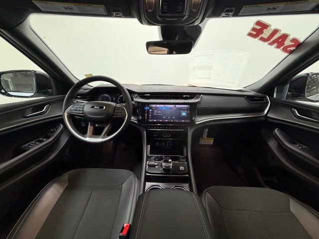 New 2026 Jeep Grand Cherokee Altitude AWD/4WD image 15