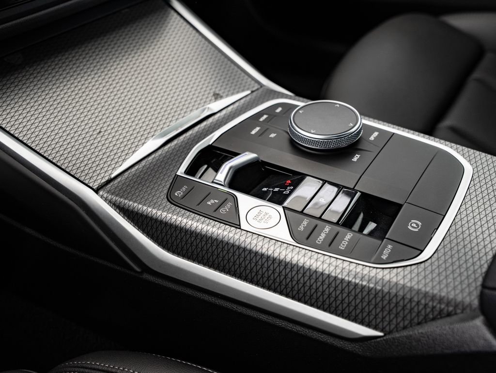 Used 2023 BMW 330i xDrive Sedan w/ M Sport Package image 36