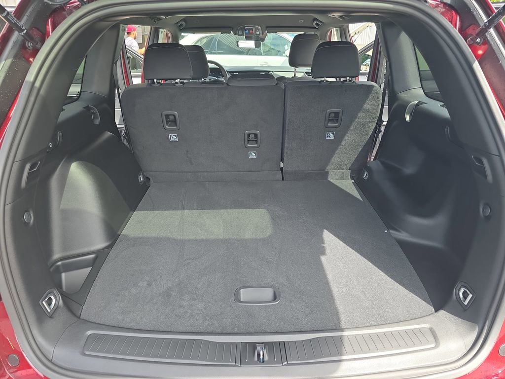 New 2025 Jeep Grand Cherokee Laredo image 14