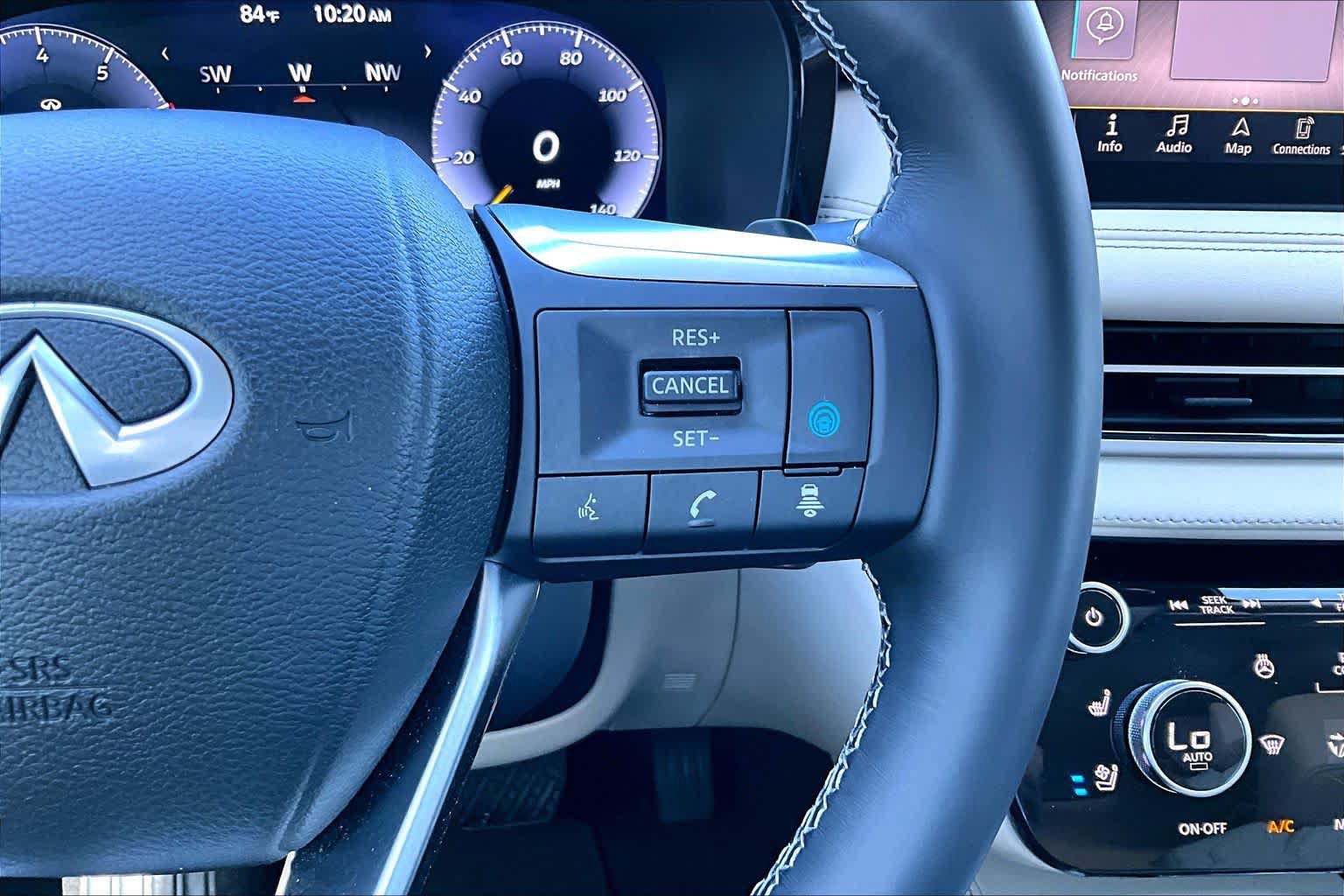 Used 2025 INFINITI QX60 Sensory w/ Vision Package AWD/4WD image 23