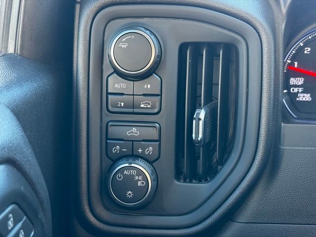 Certified 2021 Chevrolet Silverado 1500 Custom image 24