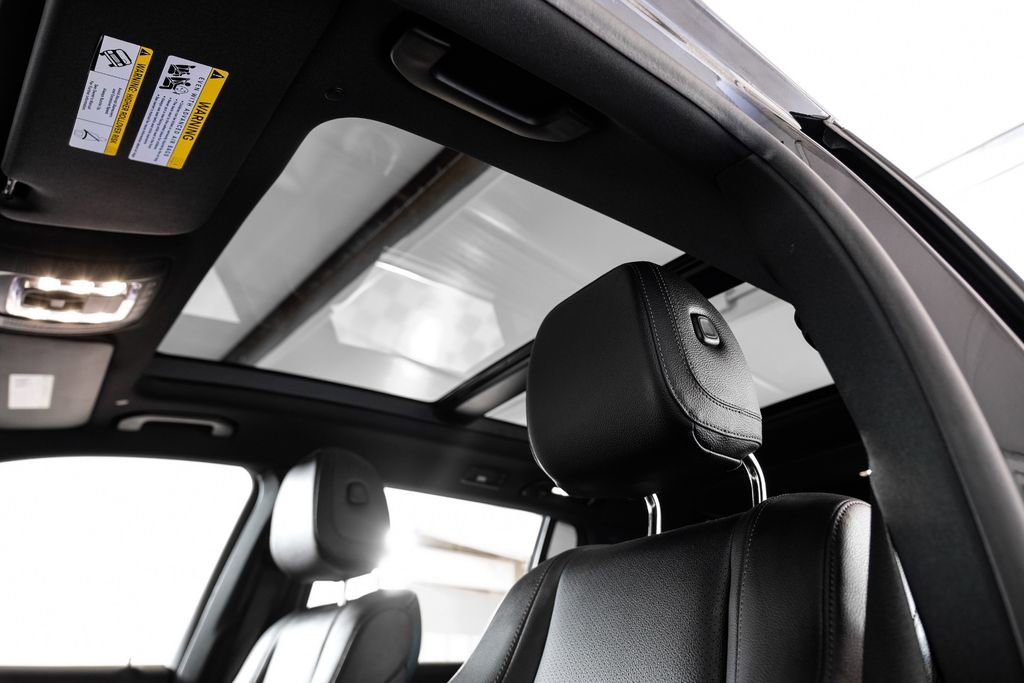 Used 2023 Mercedes-Benz GLS 450 4MATIC w/ AMG Line Exterior image 6