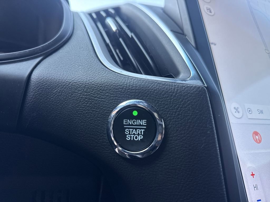 Used 2022 Ford Edge ST w/ Equipment Group 401A image 31