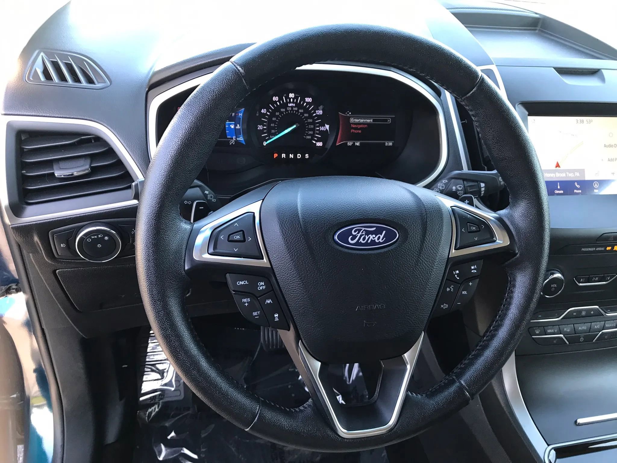 Used 2020 Ford Edge SEL w/ Cold Weather Package image 19