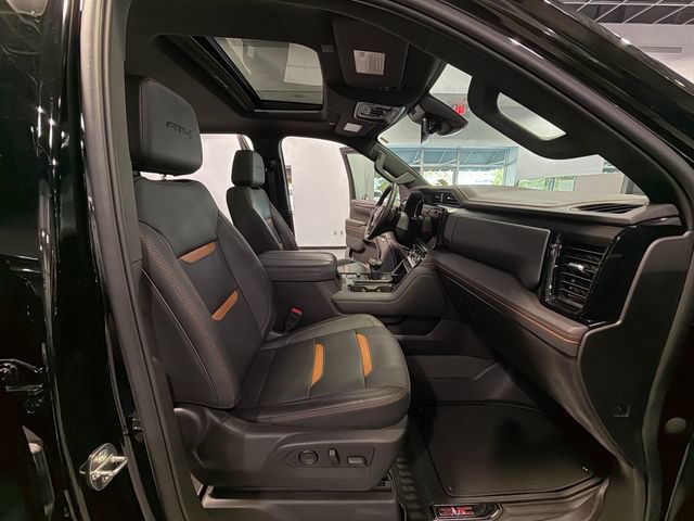 Used 2024 GMC Sierra 1500 AT4 w/ AT4 Premium Package AWD/4WD image 14