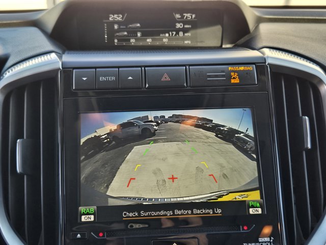 Used 2022 Subaru Ascent Limited w/ Technology Package AWD/4WD image 16