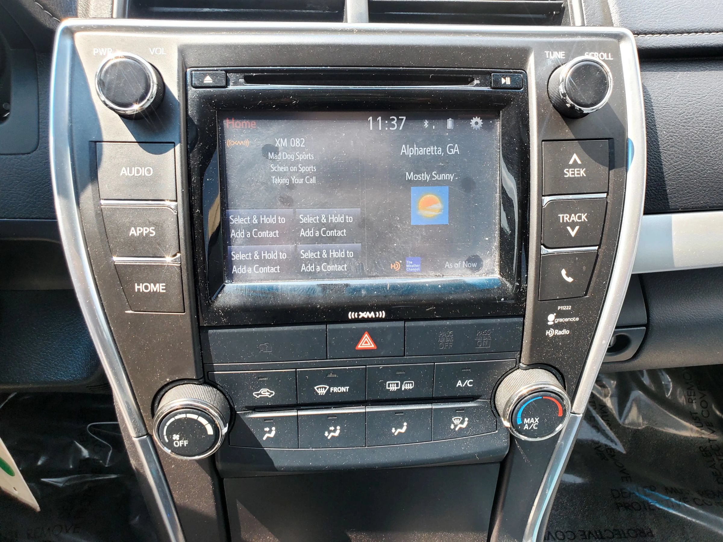 Used 2017 Toyota Camry SE FWD image 35