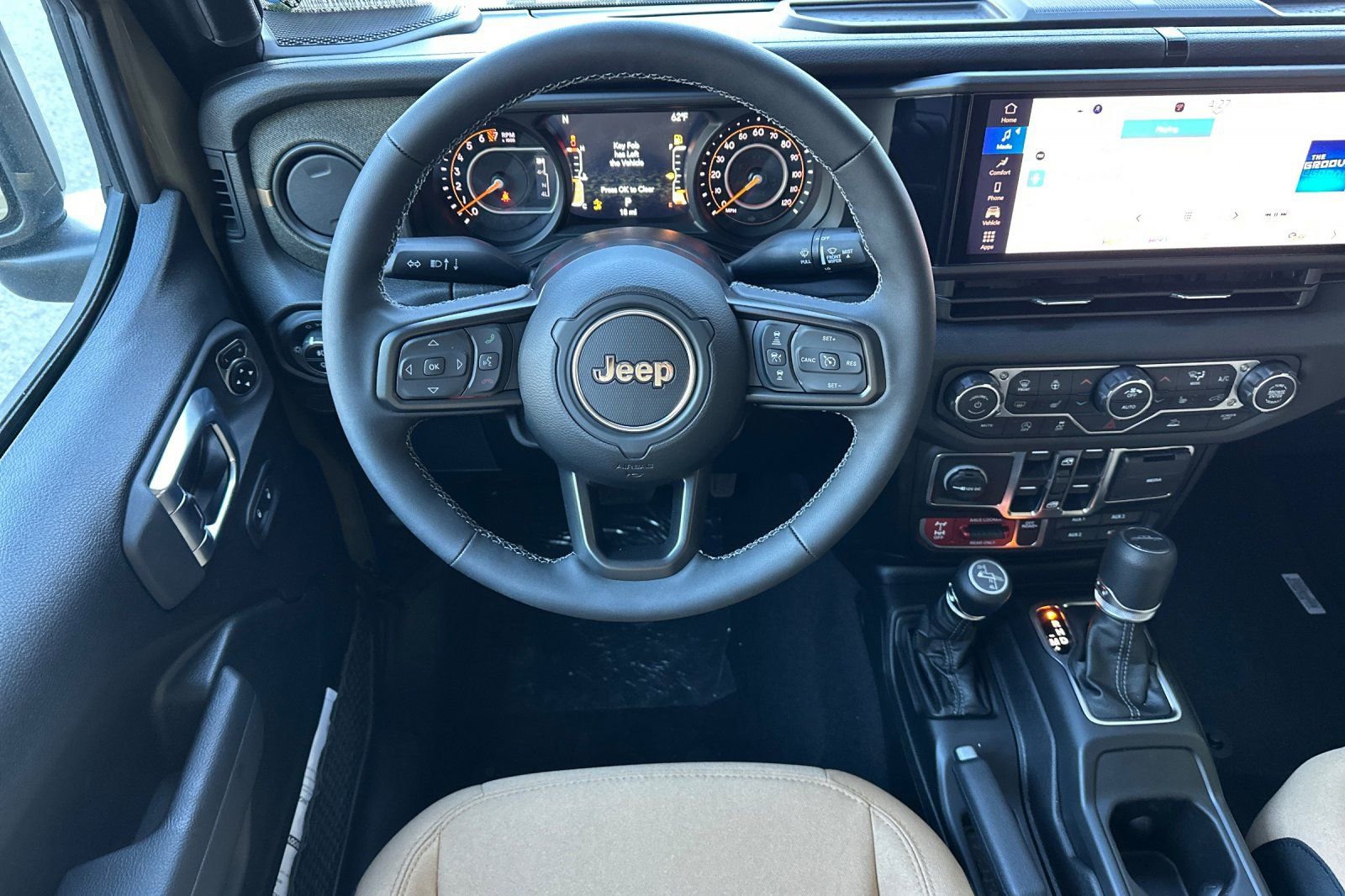 New 2026 Jeep Gladiator Willys AWD/4WD image 13