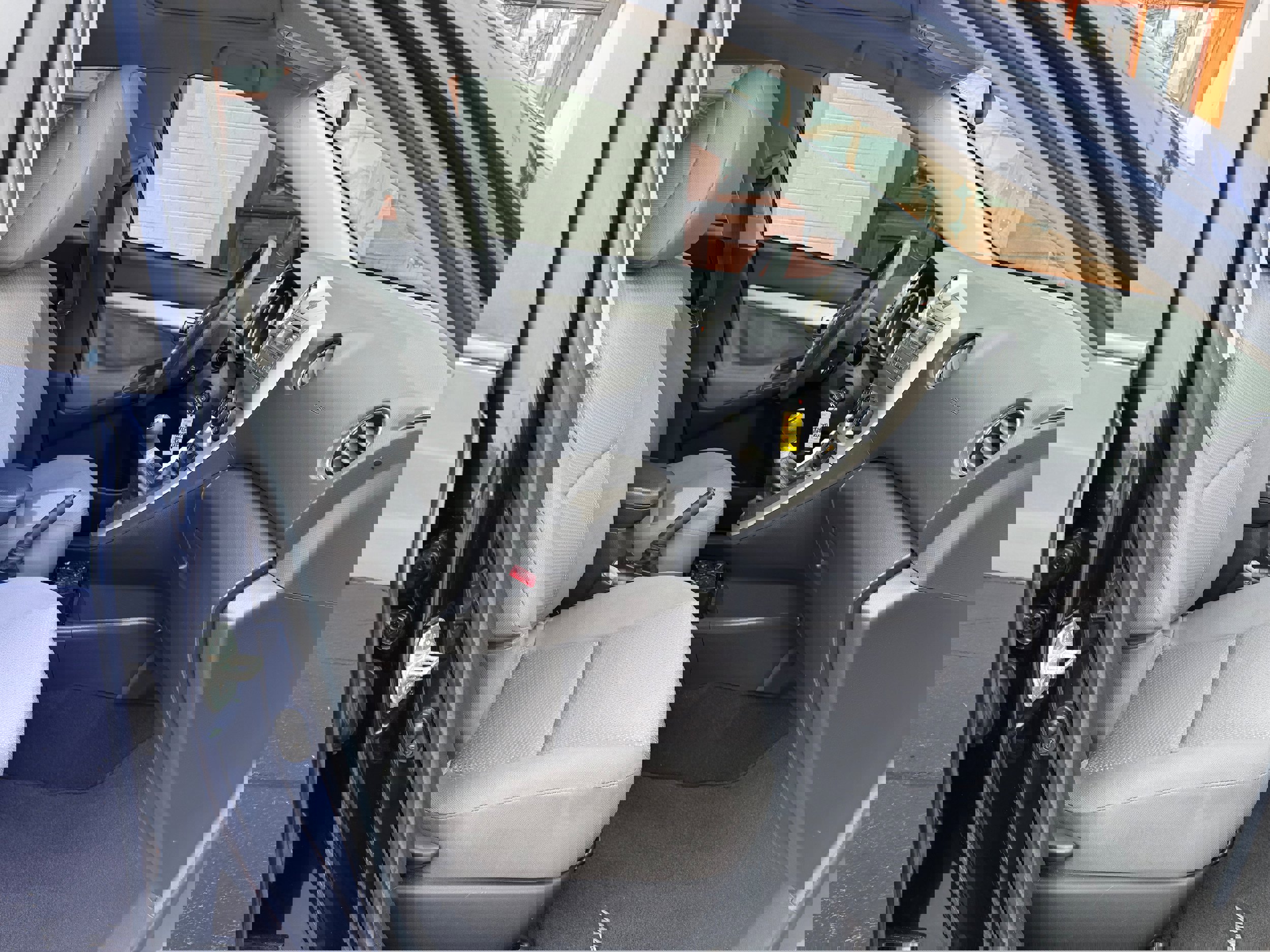 Used 2009 Toyota Matrix XRS image 19